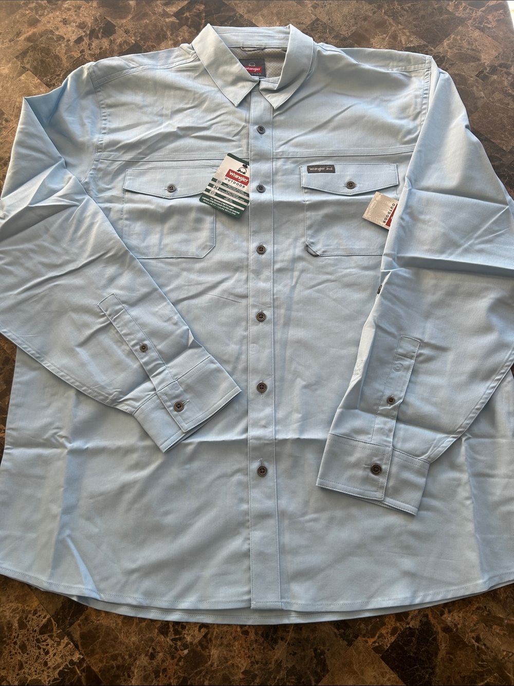 NWT 🆕 Wrangler Outdoor All Season Button-Down Light Blue Shirt size XL
